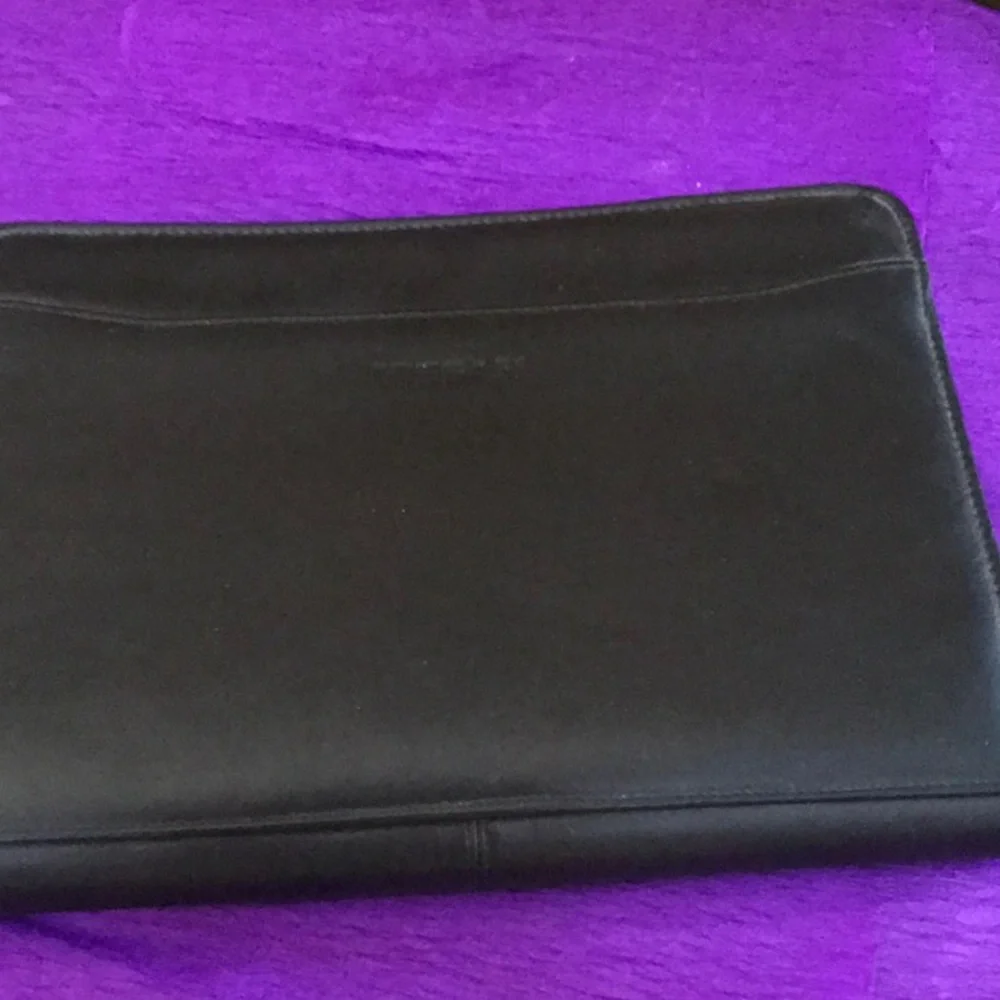 Briefcase and agenda